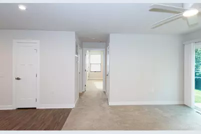 6639 Crystal Harbour Drive, Middletown, OH 45042 - Photo 15