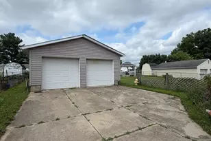 907 Arthur St, Trenton, OH 45067 - Photo 9