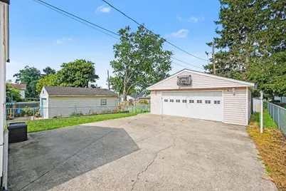 325 Hastings Avenue, Hamilton, OH 45011 - Photo 23