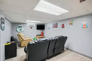 325 Hastings Ave, Hamilton, OH 45011 - Photo 11