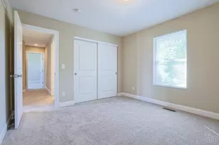 5953 Ashlyn Ct, Liberty Township, OH 45044 - Photo 29