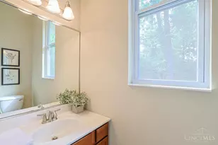 5953 Ashlyn Ct, Liberty Township, OH 45044 - Photo 15