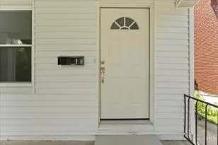2011 Highland Ave, Cincinnati, OH 45219 - Photo 3