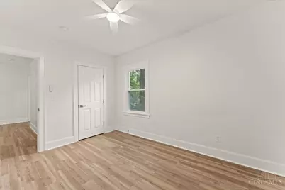 2011 Highland Avenue, Cincinnati, OH 45219 - Photo 17