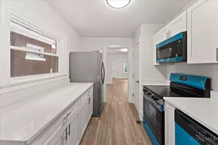 2011 Highland Ave, Cincinnati, OH 45219 - Photo 13
