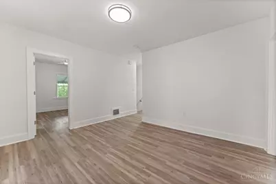 2011 Highland Avenue, Cincinnati, OH 45219 - Photo 27