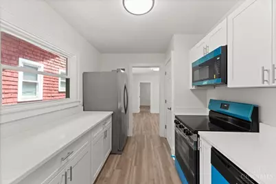 2011 Highland Avenue, Cincinnati, OH 45219 - Photo 15