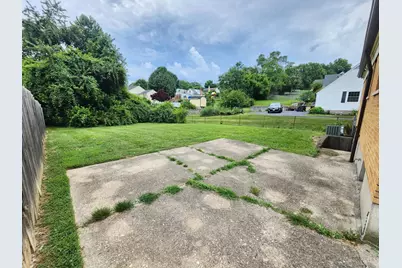 1196 Anderson Ferry Road, Cincinnati, OH 45238 - Photo 11