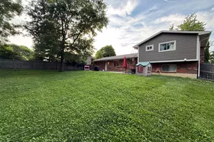 1831 Augusta Blvd, Fairfield, OH 45014 - Photo 3
