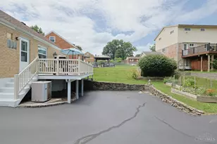 5994 Lawrence Rd, Cincinnati, OH 45248 - Photo 35