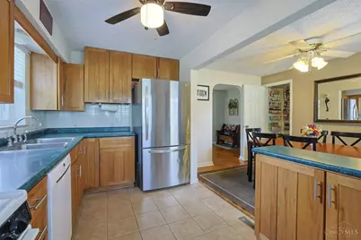 5994 Lawrence Road, Cincinnati, OH 45248 - Photo 13