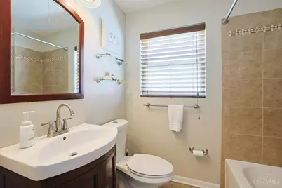 5994 Lawrence Road, Cincinnati, OH 45248 - Photo 25