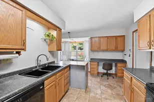 6801 Highpoint Blvd, Liberty Township, OH 45011 - Photo 5