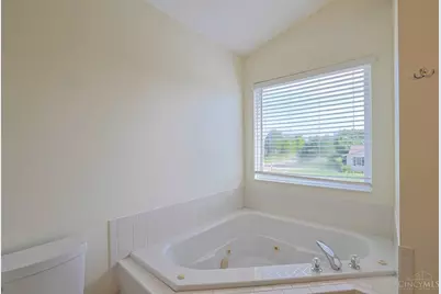 3789 Treadway Trail, Fairfield Township, OH 45011 - Photo 27