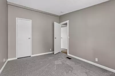 197 Weisflock Road, Jefferson Twp, OH 45142 - Photo 21