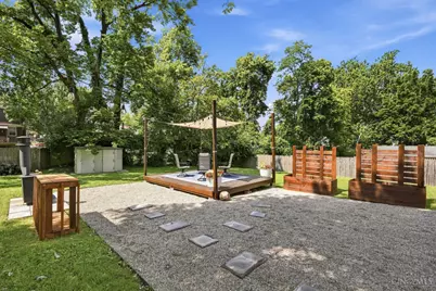 2879 Saint Catherine Place, Cincinnati, OH 45211 - Photo 39