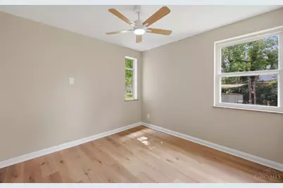 2879 Saint Catherine Place, Cincinnati, OH 45211 - Photo 21