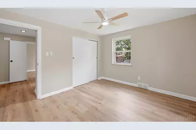 2879 Saint Catherine Place, Cincinnati, OH 45211 - Photo 19