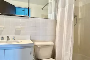 2324 Madison Rd, Cincinnati, OH 45208 - Photo 9