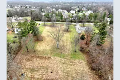 6695 Loveland Miamiville Road #B, Miami Township, OH 45140 - Photo 7