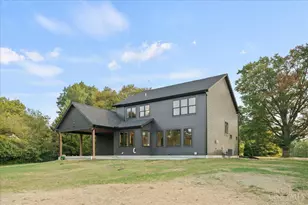 6695 Loveland-Miamiville Rd, Miami Township, OH 45140 - Photo 13