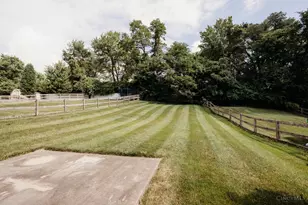 8828 Bluejay View Dr, Whitewater Township, OH 45002 - Photo 23