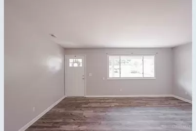 8485 Linderwood Lane, Anderson Township, OH 45255 - Photo 7