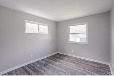 8485 Linderwood Lane, Anderson Township, OH 45255 - Photo 17