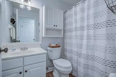 4931 N Arbor Woods Court, Cincinnati, OH 45248 - Photo 15
