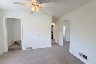 5476 Edalbert Dr, Green Township, OH 45239 - Photo 9