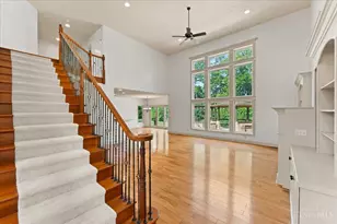118 Creekwood Ct, Clear Creek Township, OH 45066 - Photo 5