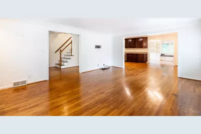 850 Van Dyke Avenue #2, Cincinnati, OH 45226 - Photo 5