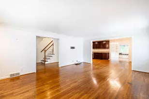 850 Van Dyke Ave, Cincinnati, OH 45226 - Photo 5