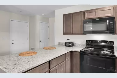 3745 Borden, Cincinnati, OH 45223 - Photo 15