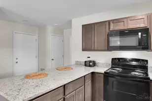 3745 Borden, Cincinnati, OH 45223 - Photo 15