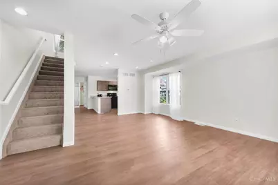 3745 Borden, Cincinnati, OH 45223 - Photo 9