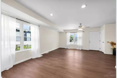 3745 Borden, Cincinnati, OH 45223 - Photo 11