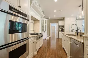 7940 Shawnee Run Rd, Indian Hill, OH 45243 - Photo 23