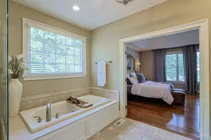 7940 Shawnee Run Rd, Indian Hill, OH 45243 - Photo 29
