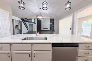 9212 Cedar Gate Dr, Deerfield Township, OH 45140 - Photo 9