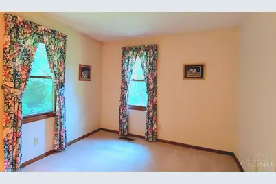 5790 Squirrelsnest Lane, Colerain Township, OH 45252 - Photo 19
