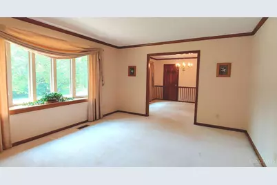 5790 Squirrelsnest Lane, Colerain Township, OH 45252 - Photo 7