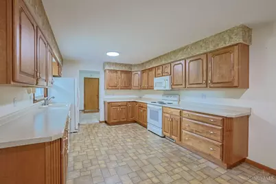 4520 Eisenhower Place, Middletown, OH 45042 - Photo 15