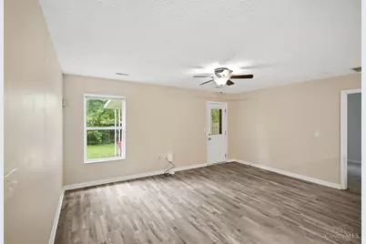 348 Antietam Blvd, Maineville, OH 45039 - Photo 5