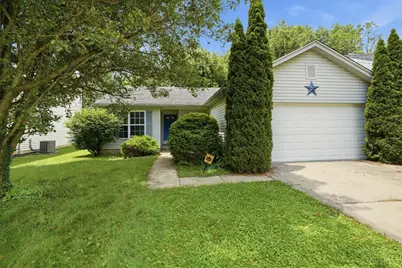 348 Antietam Blvd, Maineville, OH 45039 - Photo 1