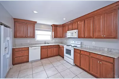 3919 Belfast Avenue, Sycamore Township, OH 45236 - Photo 15