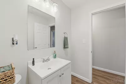 311 Knightsbridge Drive, Hamilton, OH 45011 - Photo 5
