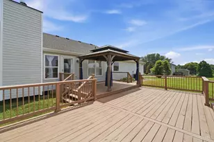 1055 Middleboro Rd, Washington Township, OH 45054 - Photo 27