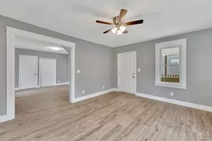 230 Carthage Ave, Lockland, OH 45215 - Photo 5