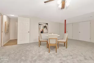 6827 Perinwood Dr, Green Township, OH 45248 - Photo 25